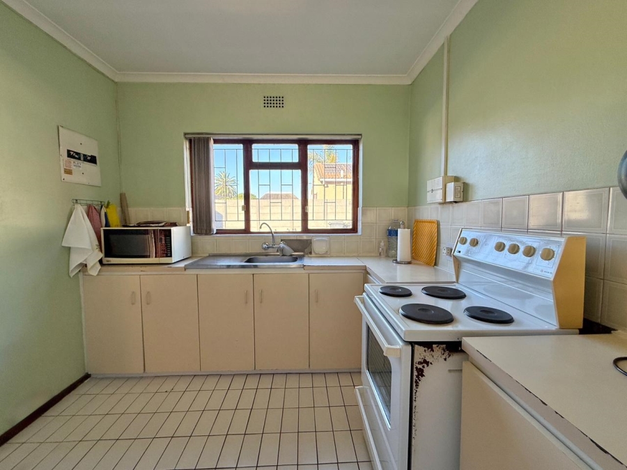 2 Bedroom Property for Sale in Table View Western Cape